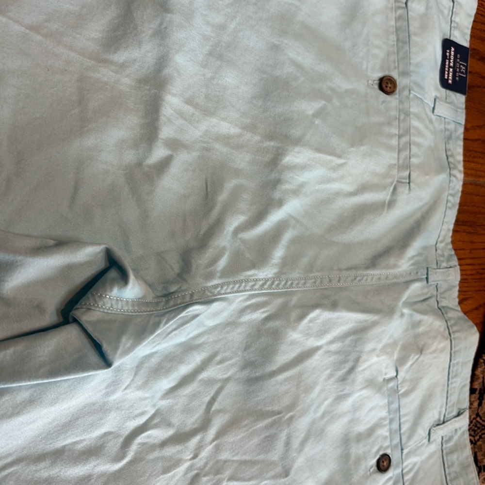 light blue men's cotton flat front shorts NWT
